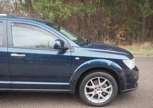 Fiat Freemont cena 43900 przebieg: 228890, rok produkcji 2015 z Braniewo małe 667